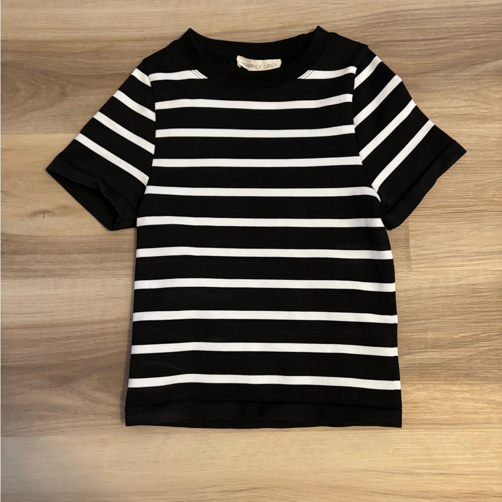 Happily Grey Striped Cropped Shirt (S/M)